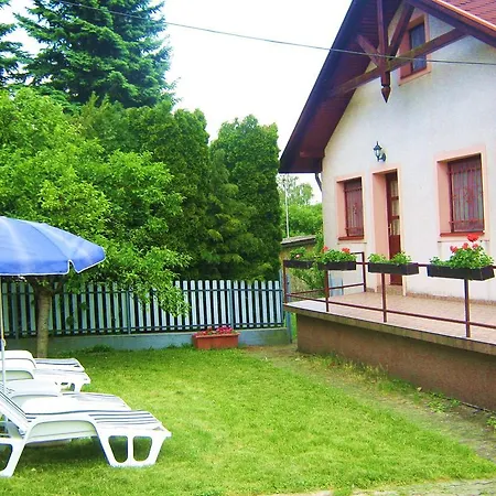 Apartmán Feszek Apartmanhaz