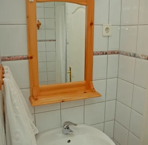 Feszek Apartmanhaz Apartment *