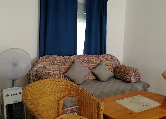 Feszek Apartmanhaz Apartment Vonyarcvashegy