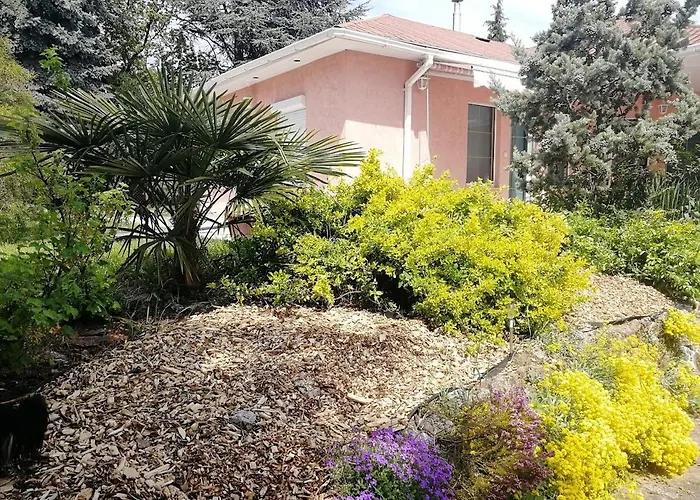Feszek Apartmanhaz Apartment Vonyarcvashegy