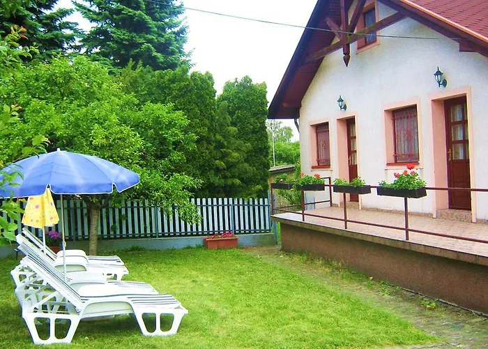 Apartment Feszek Apartmanhaz