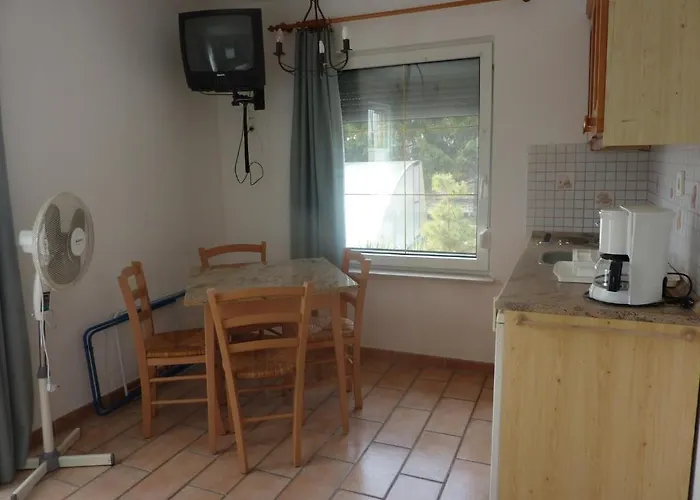 Feszek Apartmanhaz Apartment Vonyarcvashegy